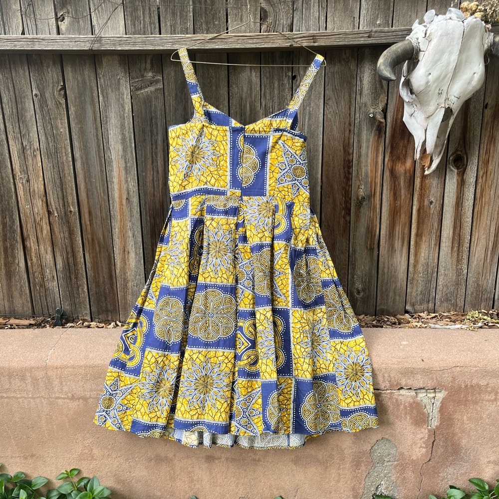 Trashy Diva by Candice Gwinn Yellow and Blue Patterned Sundress Size 10 - Picture 7 of 9